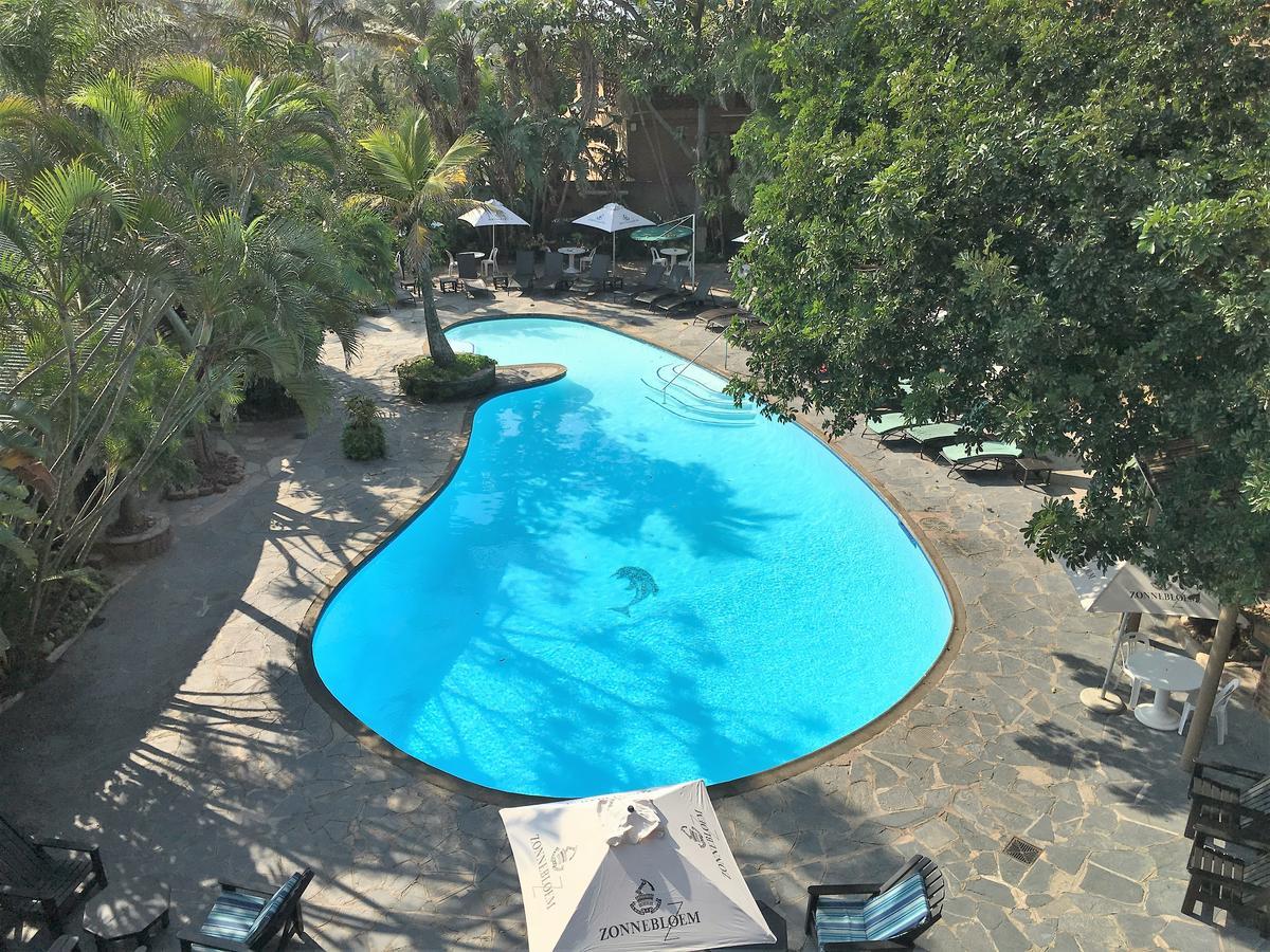 Salt Rock Hotel And Beach Resort Ballito Exterior photo